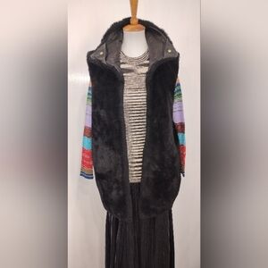 MARC NEW YORK FAUX FUR VEST WITH LEATHER COLLAR